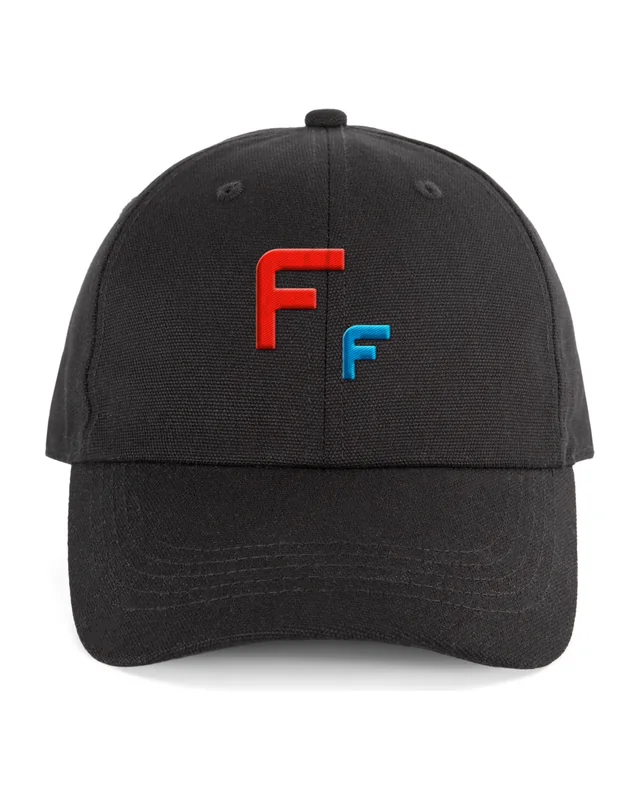 Gorra negra con el logo de Fun Fashion. Bordado a color en el frontal (simulación)